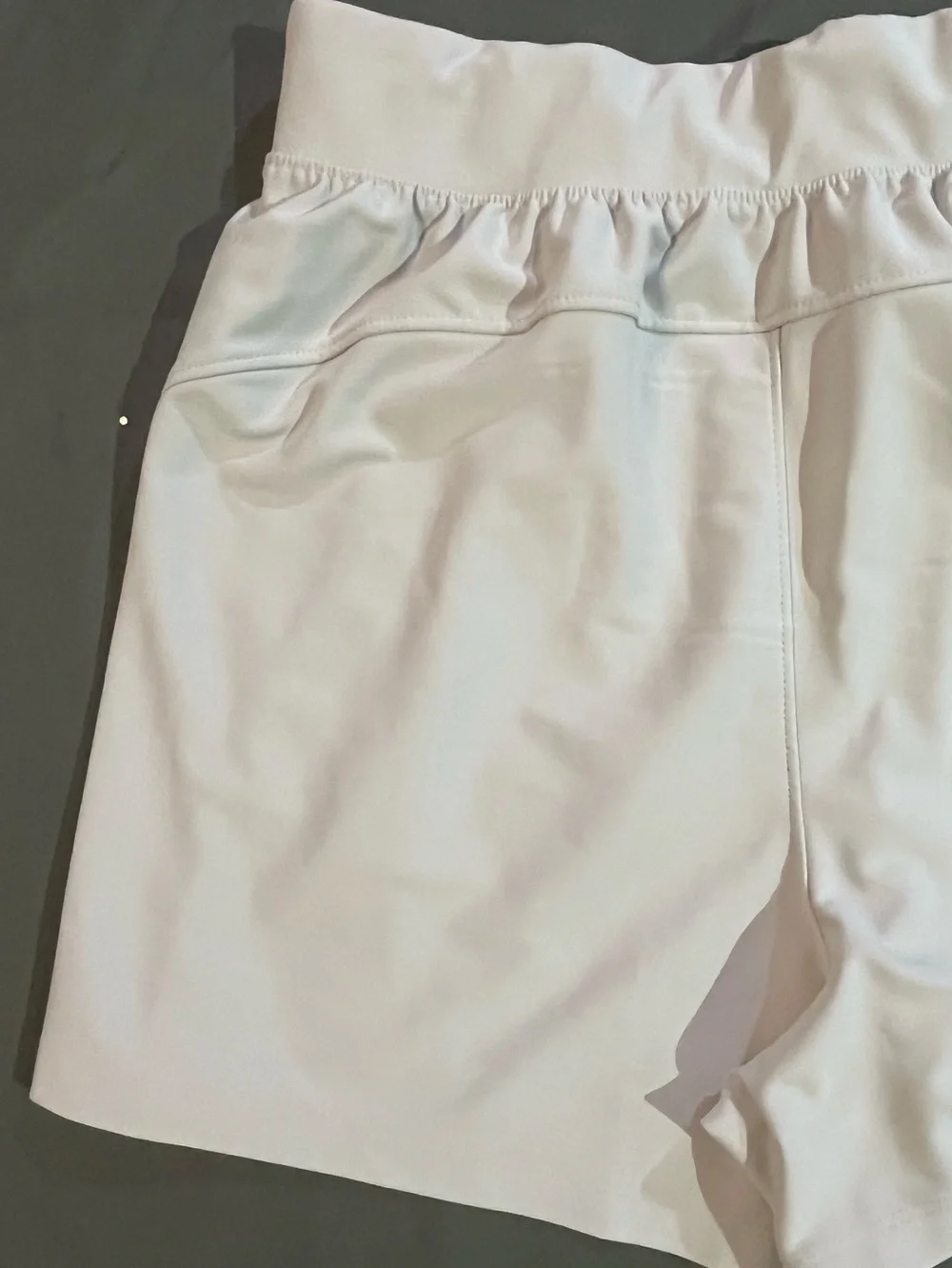 Old Navy High Waisted Powersoft Shorts, Ivory/Cream, Sz S